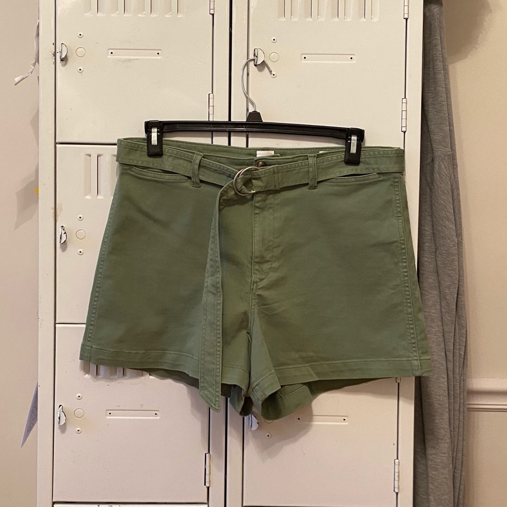 Khaki Green Shorts with Belt